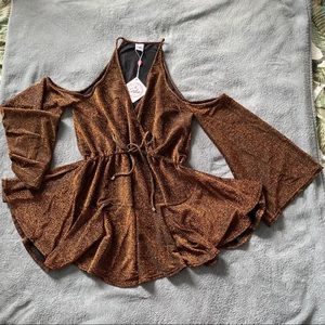 Selfie Leslie Black and Gold Romper
